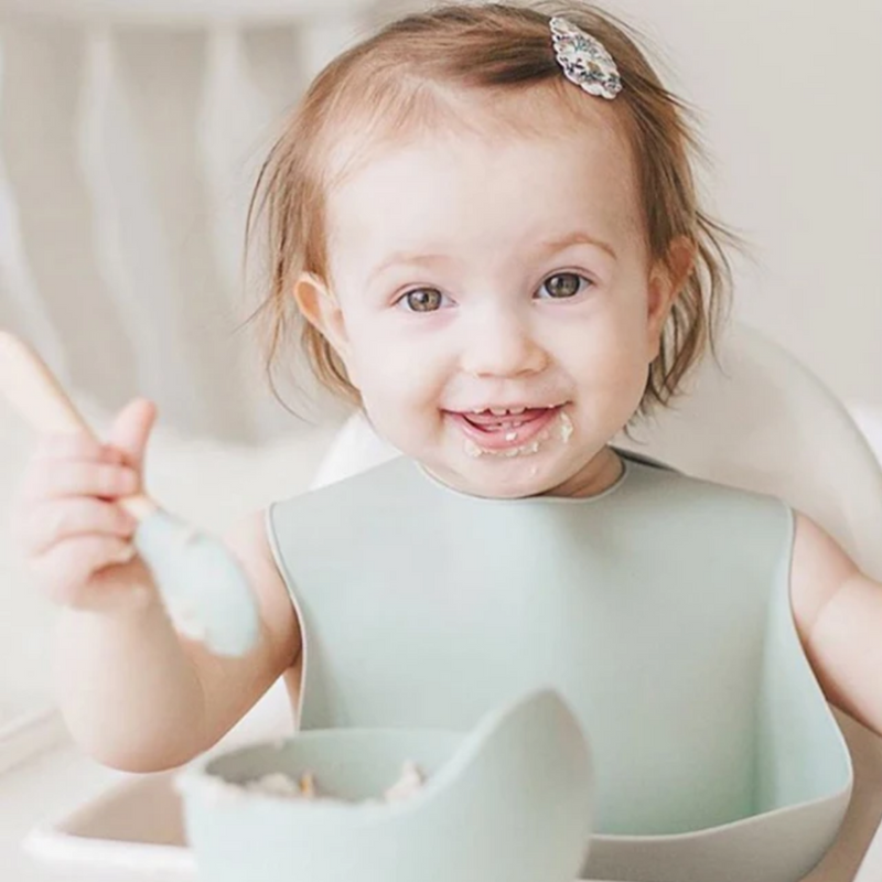 Bond with (48).png__PID:08588989-d474-4e9e-b199-a99f9c00d10c